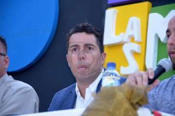 El edil Ramos pregona las fiestas del Carmen de La Medianía (Foto Francisco Javier Santana)